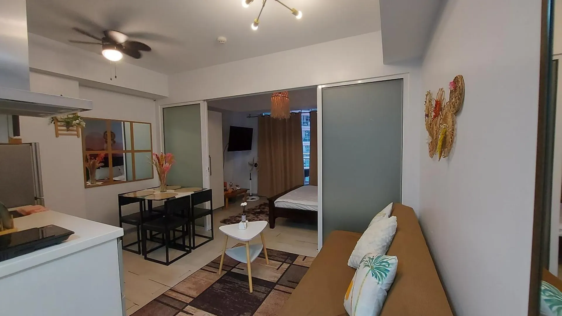 公寓式酒店 Serenity Nest -Azure Urban Resort Residences Paranaque City 菲律宾